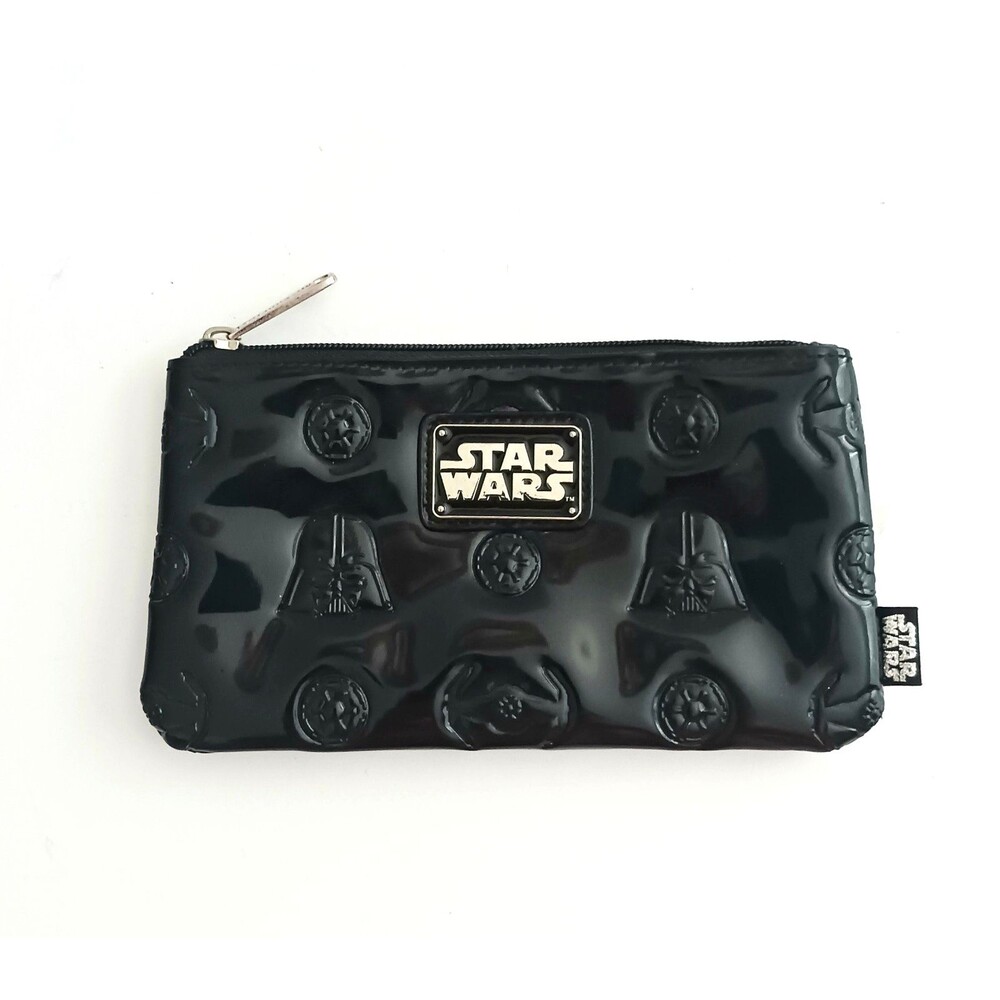 Loungefly Darth Vader Glossy Blk Patent Embossed Print Zip Top Pouch Bag 8X4.5